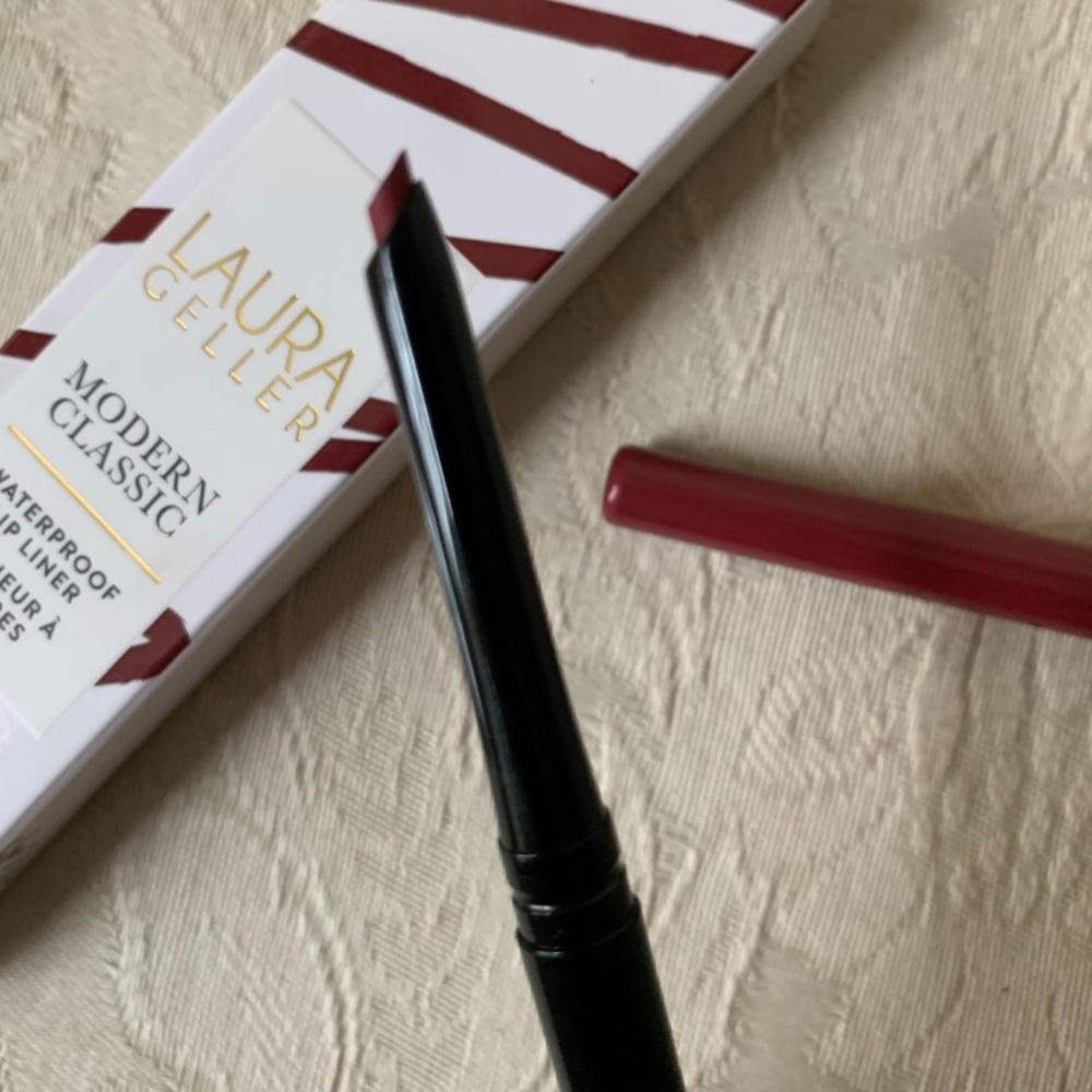 Laura Geller Modern Classic Beautiful Berry Waterproof Lip Liner Pencil BNIB